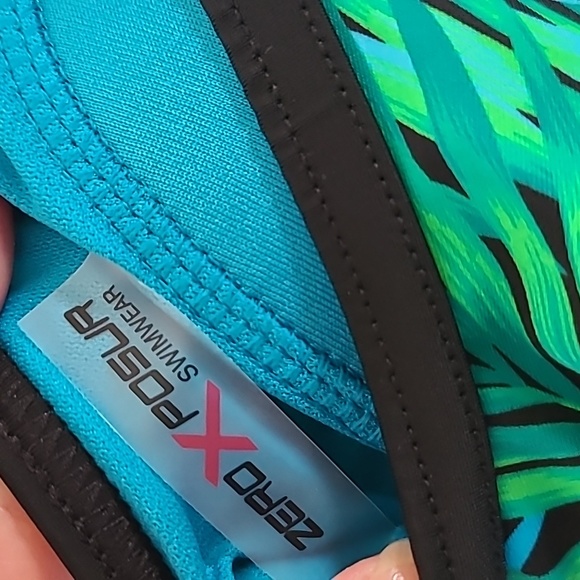 ZEROXPOSUR BRAND WOMEN'S TROPICAL BLUE AND BLACK TANKINI WITH BRA SIZE XS - Picture 12 of 14